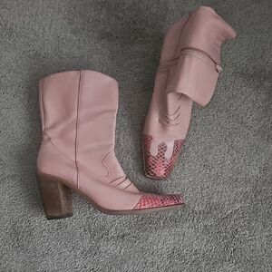Stylish Pink Heeled Boots with Snakeskin Detail